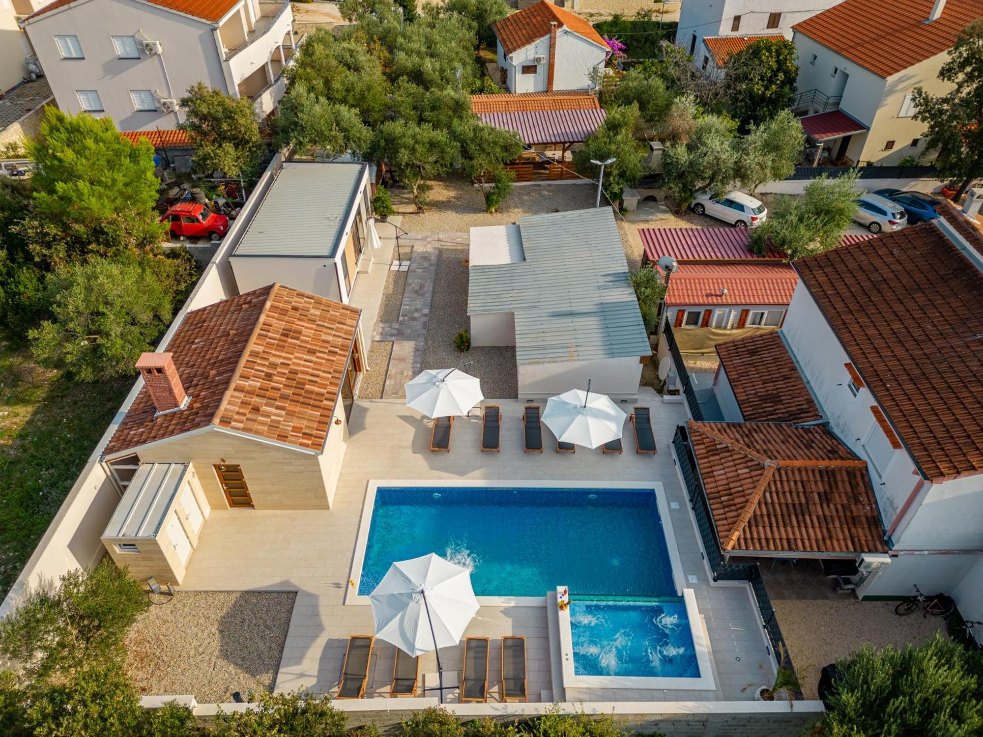 Camp Mrkva Mobile Homes With Pool Sukošan Екстериор снимка